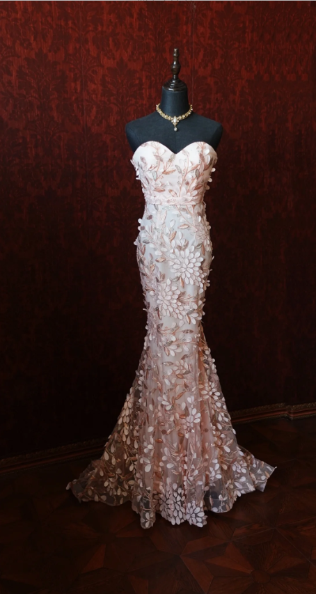 Sweet Pink Mermaid Sweetheart Neckline 3D Petal Tulle Long Formal Prom Dresses