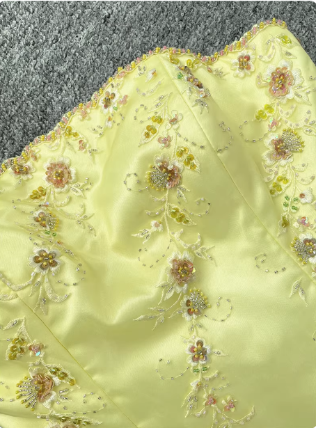 Sweet Princess Yellow A-Line Strapless Beaded Embroidered Tulle Long Formal Prom Dresses