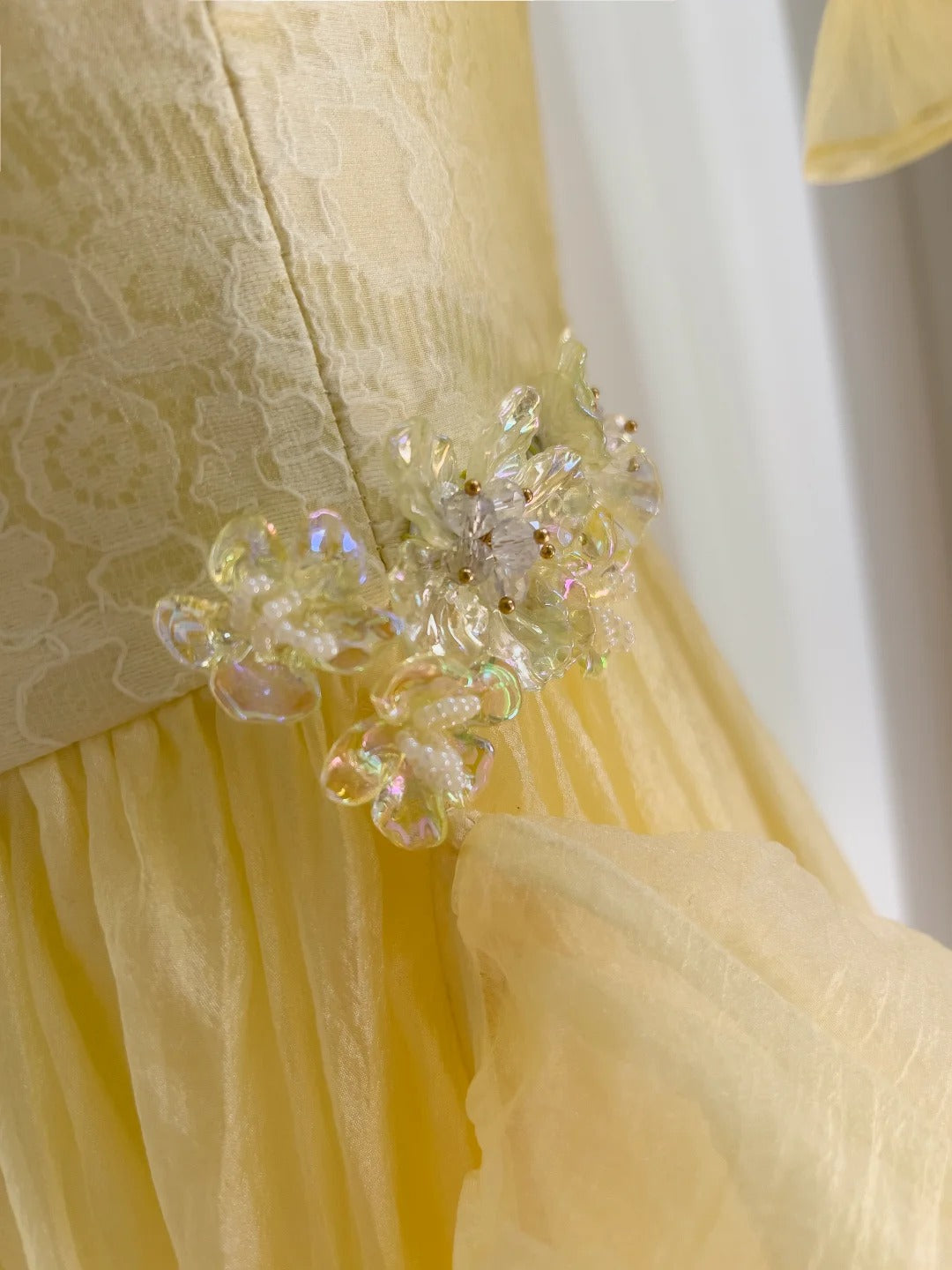 Sweet Yellow A-Line Square Neck Puff Sleeve Lace Tulle Long Formal Prom Dresses