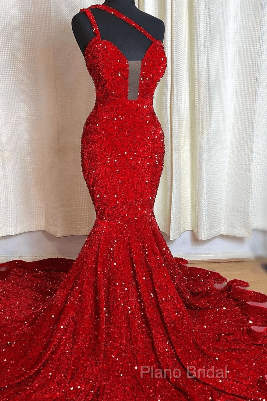 Sweetheart Sleeveless Sequins Red Mermaid Formal Prom Dresses