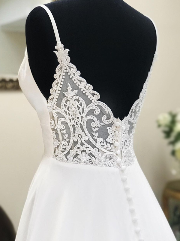 Sweetheart Spaghetti Strap Lace Illusion Back A-line Long Wedding Dresses