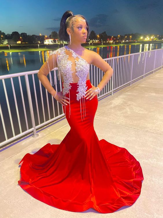 Stunning And Elegant Princess Party Wear Gown Red Formal Prom Dresses Main image