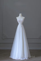 Timeless A Line Sweetheart Lace Tulle White Wedding Dresses Brides Dresses