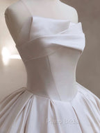 Timeless Ball Gown Strapless Satin White Wedding Dresses Brides Dresses