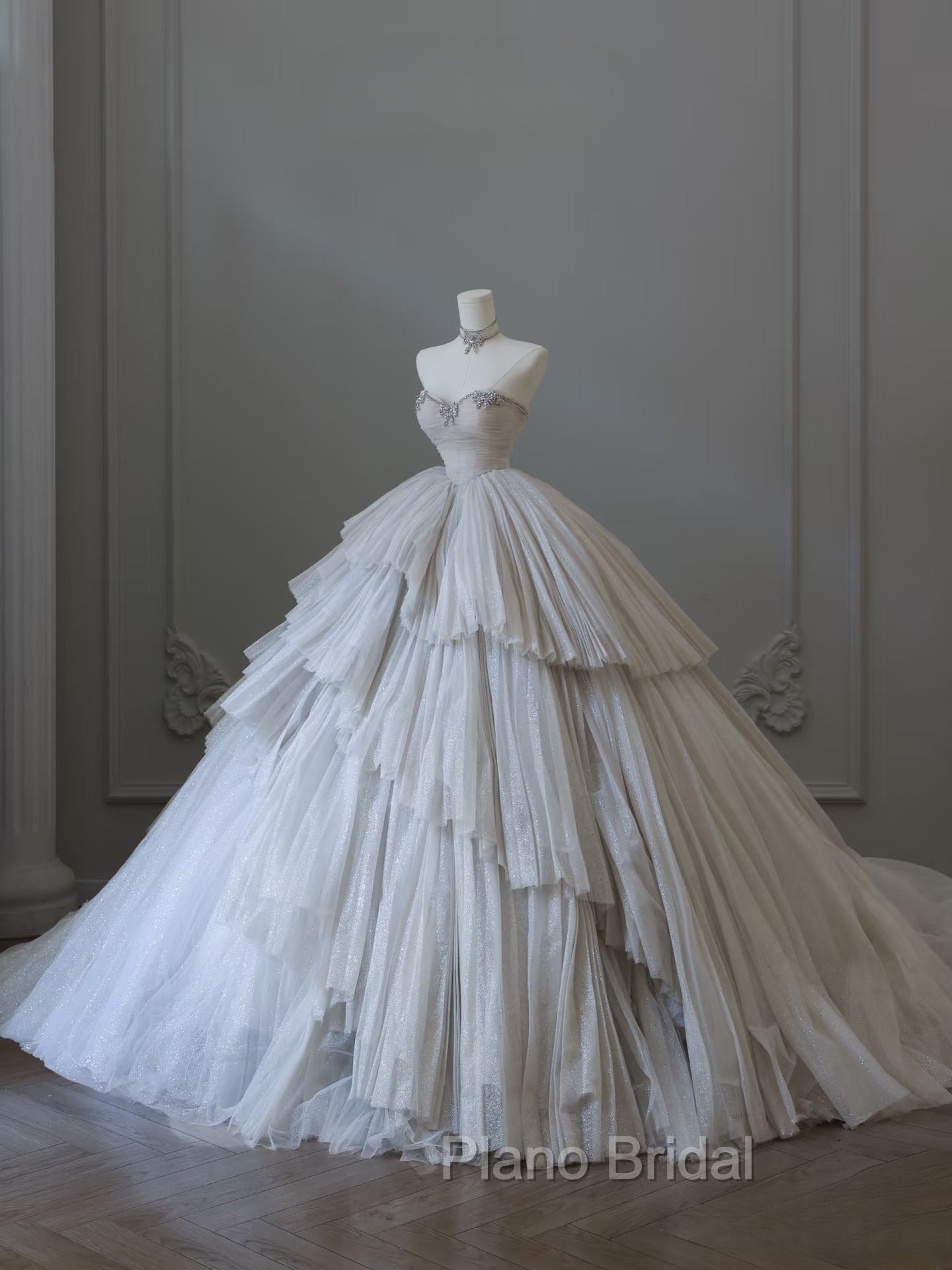 Timeless Ball Gown Sweetheart Tulle Long Wedding Dresses Bridal Dresses