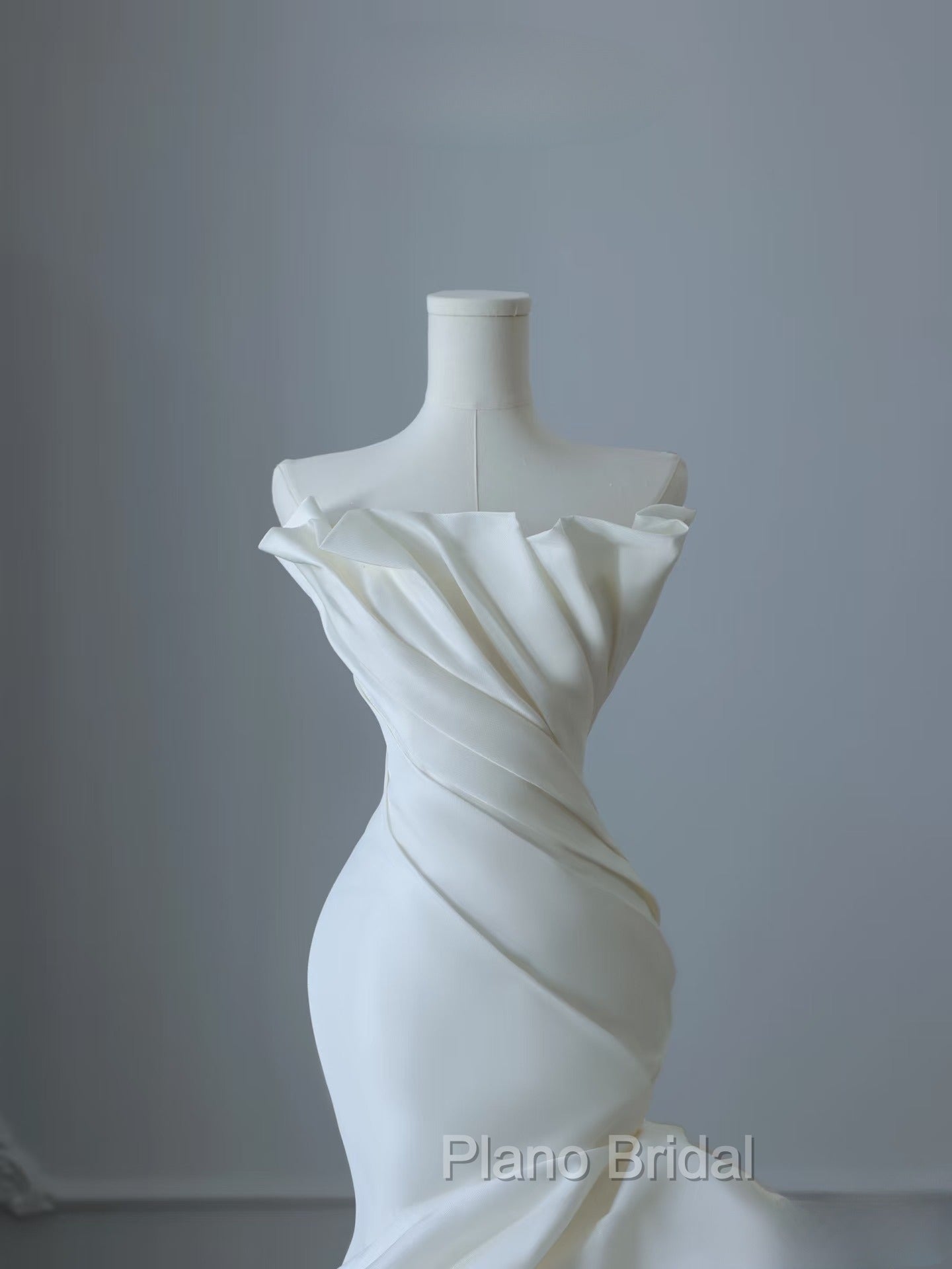 Timeless Mermaid Strapless Satin Ivory Long Wedding Dresses Bridal Dresses