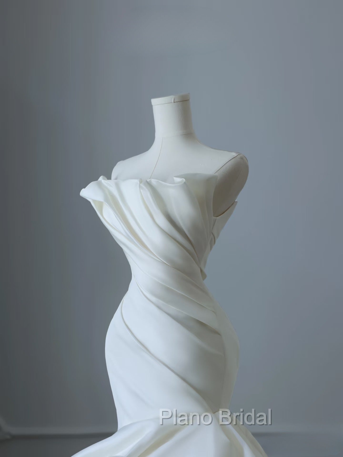 Timeless Mermaid Strapless Satin Ivory Long Wedding Dresses Bridal Dresses