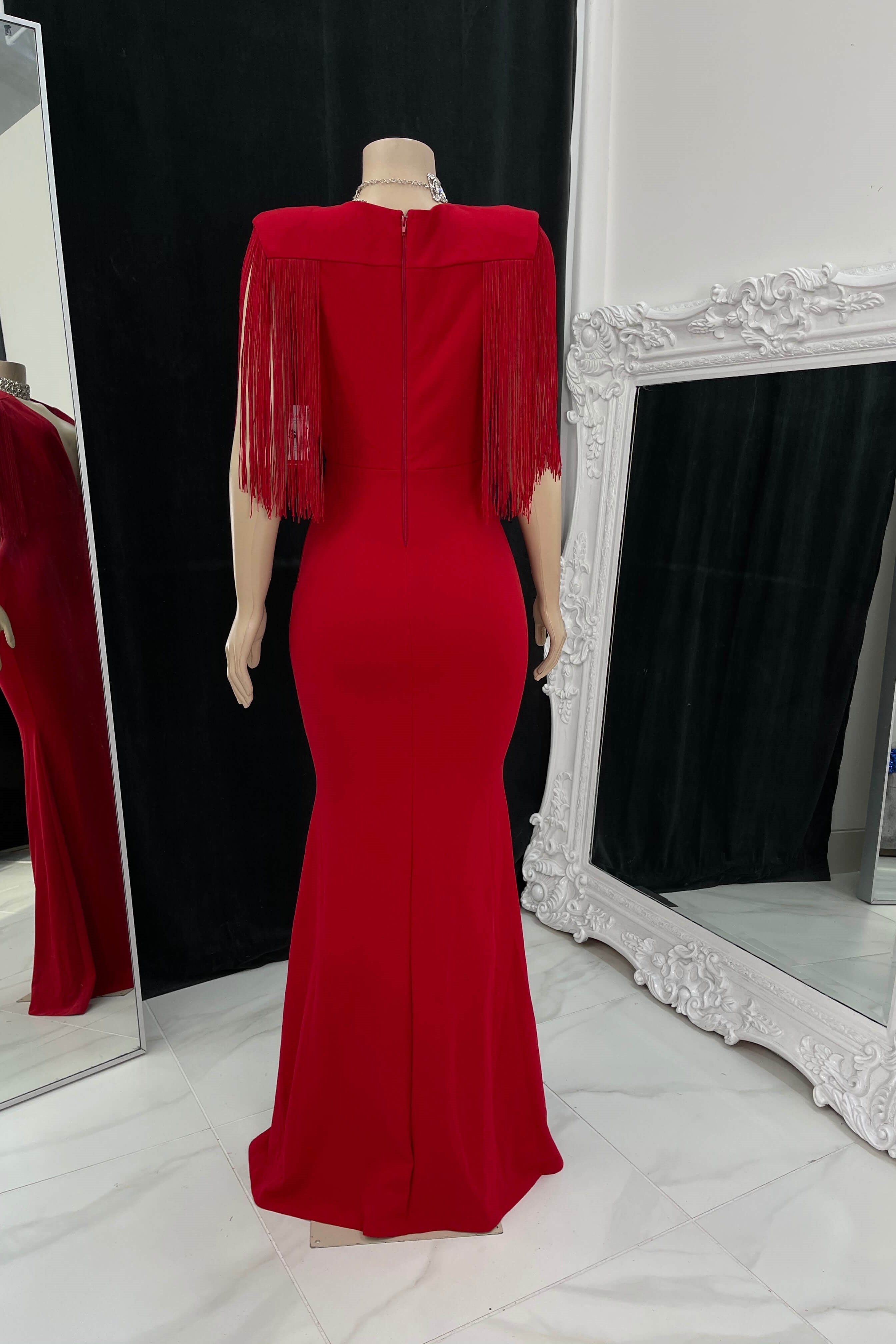Timeless Red V-Neck Short Sleeves Satin Prom Dresses Mermaid Tassel With Zipper Secondary image