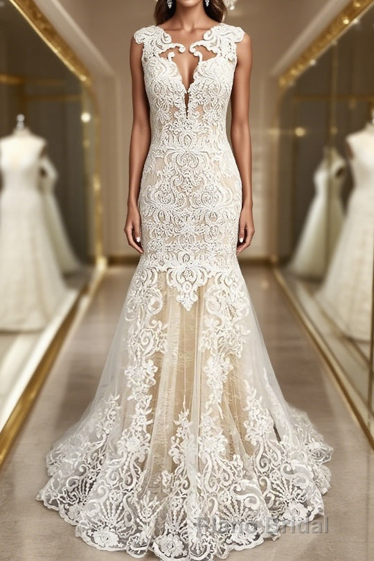 Trumpet/Mermaid Scoop Sweep Train Tulle Wedding Dresses With Appliques Lace