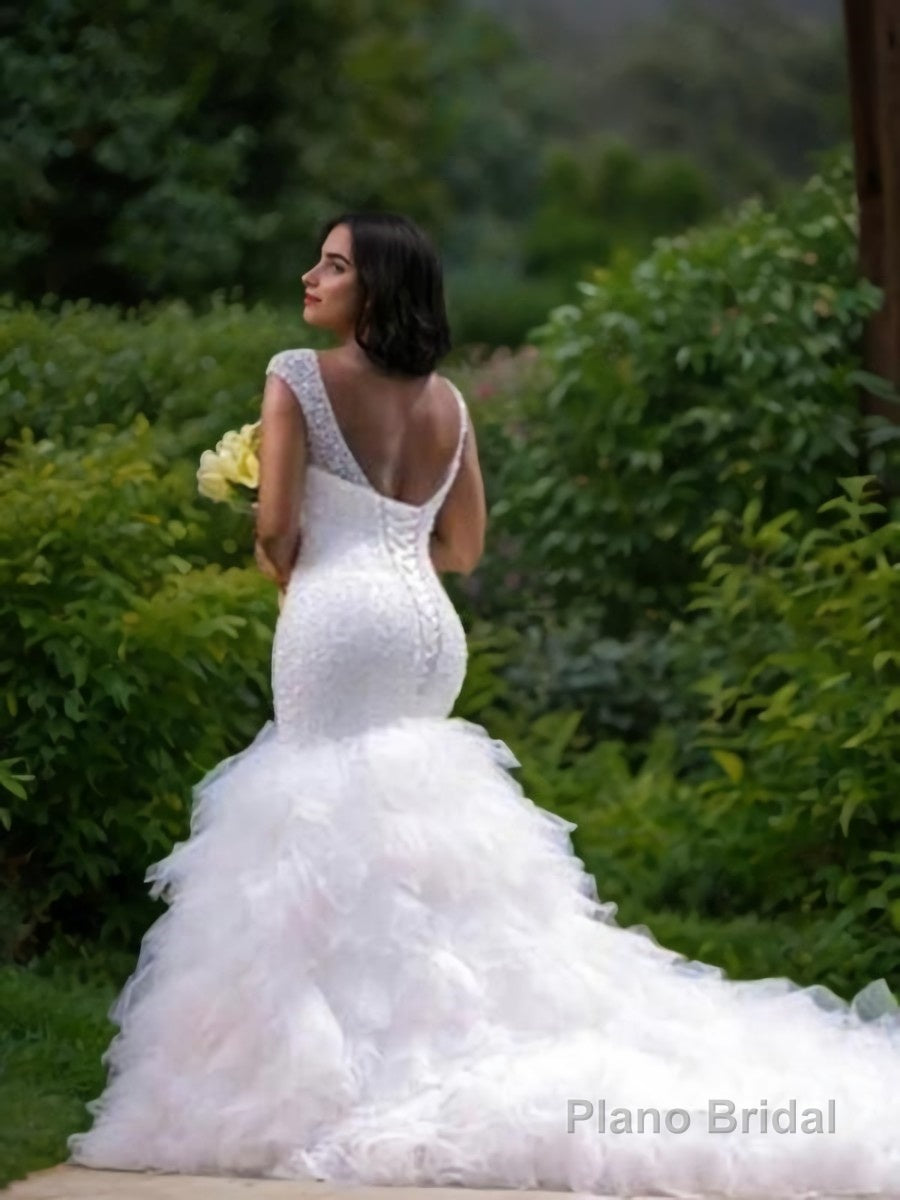 Trumpet/Mermaid V-neck Cathedral Train Tulle Wedding Dresses With Beading Secondary image