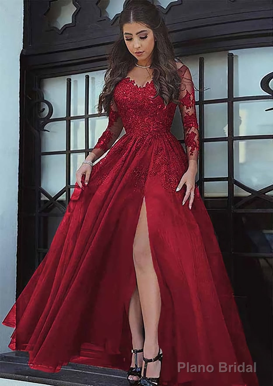 Tulle Long/Floor-Length A-Line/Princess Full/Long Sleeve Sweetheart Zipper Prom Dresses With Appliqued