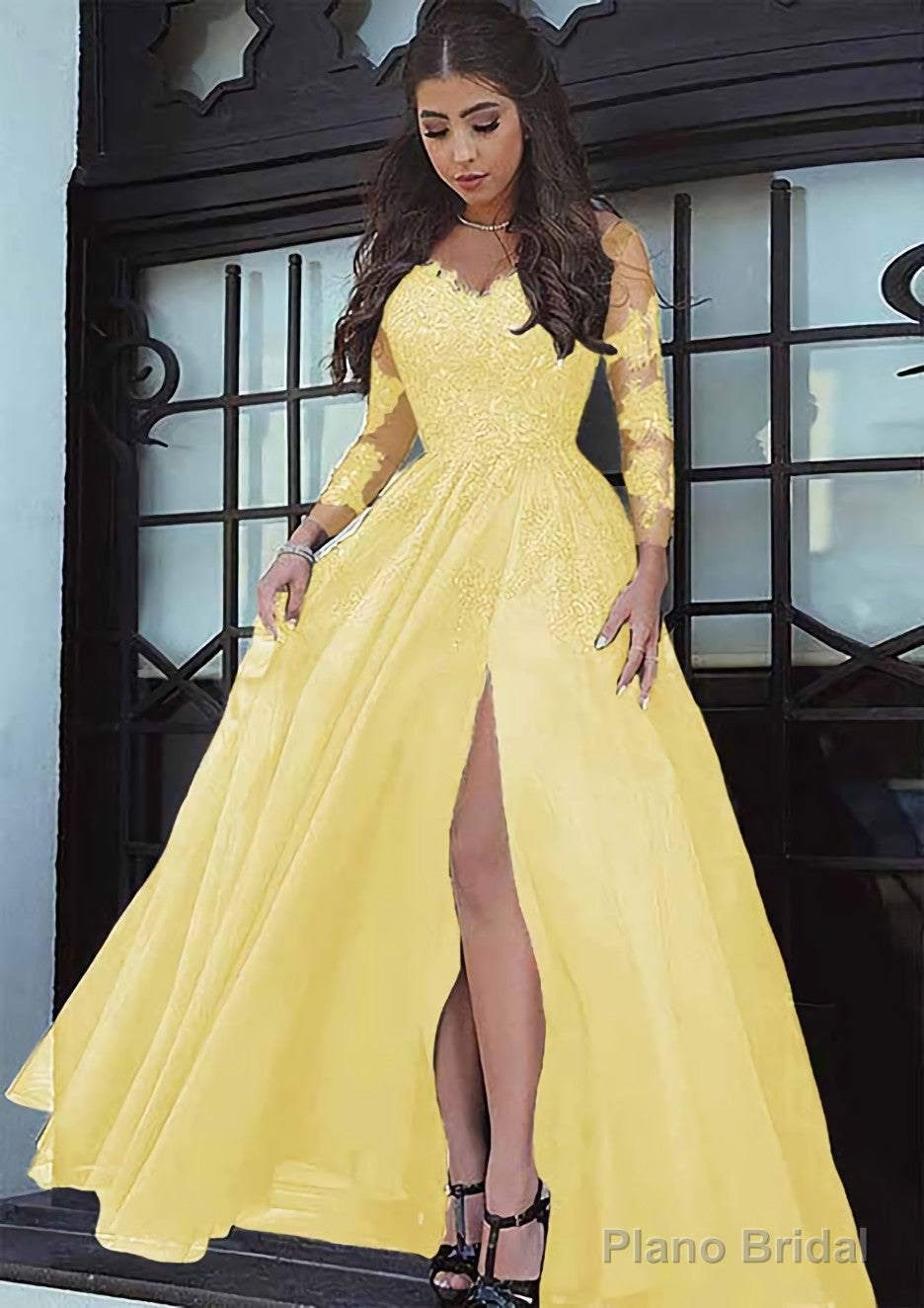 Tulle Long/Floor-Length A-Line/Princess Full/Long Sleeve Sweetheart Zipper Prom Dresses With Appliqued