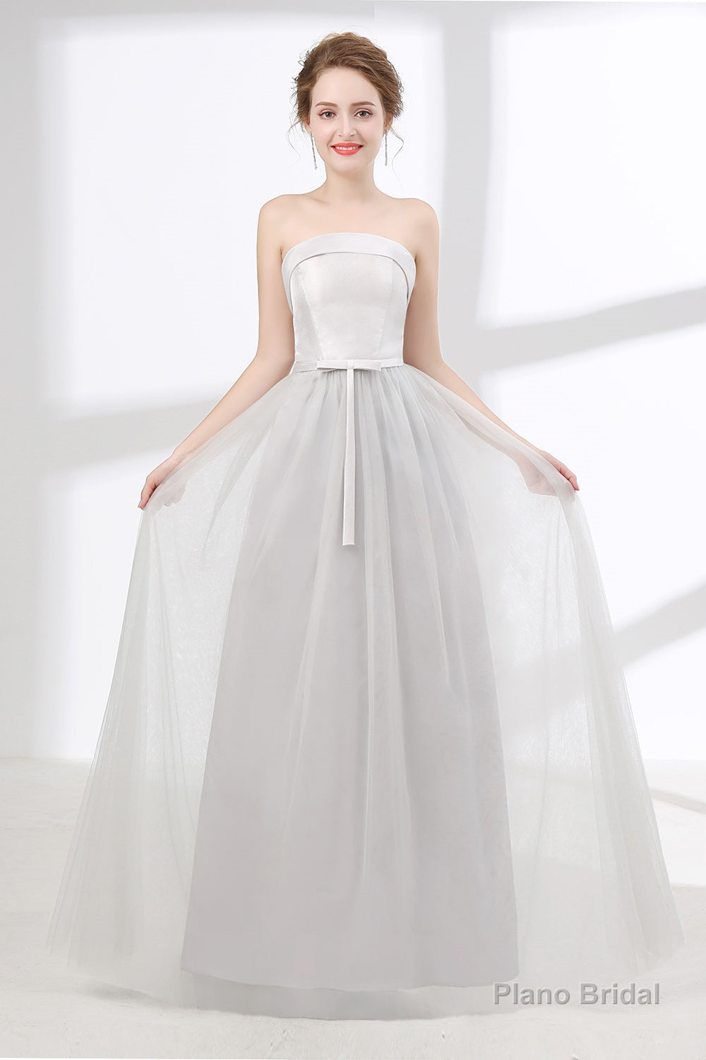 Tulle & Satin Strapless Neckline A-line Bridesmaid Dresses With Bowknot Main image