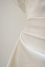 Unique A Line Strapless Satin White Wedding Dresses Brides Dresses
