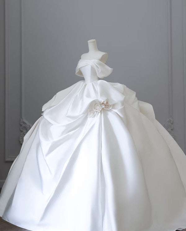 Unique Ball Gown Strapless Off The Shoulder Satin Long Wedding Dresses Brides Dresses Secondary image