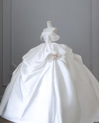 Unique Ball Gown Strapless Off The Shoulder Satin Long Wedding Dresses Brides Dresses