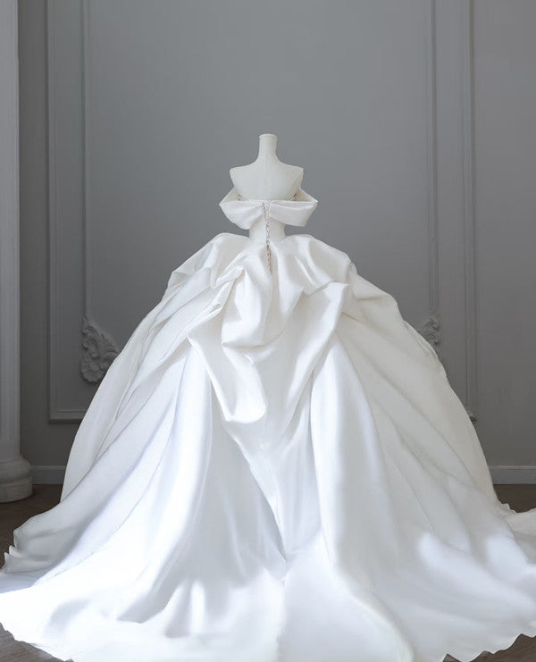 Unique Ball Gown Strapless Off The Shoulder Satin Long Wedding Dresses Brides Dresses