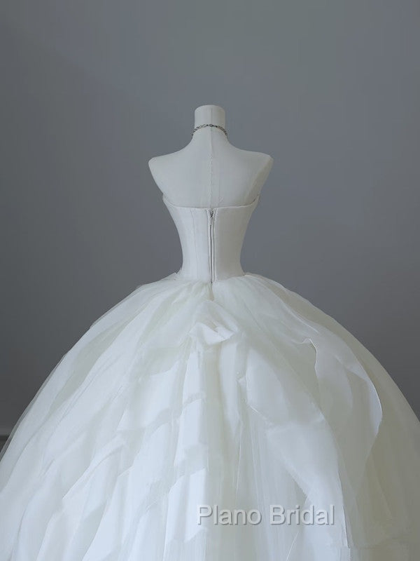 Unique Ball Gown Strapless Tulle White Long Wedding Dresses Brides Dresses