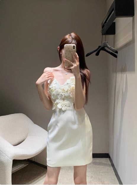 Unique Beautiful Three-Dimensional Flower Sling Satin Birthday Dresses Homecoming Dresses Secondary image