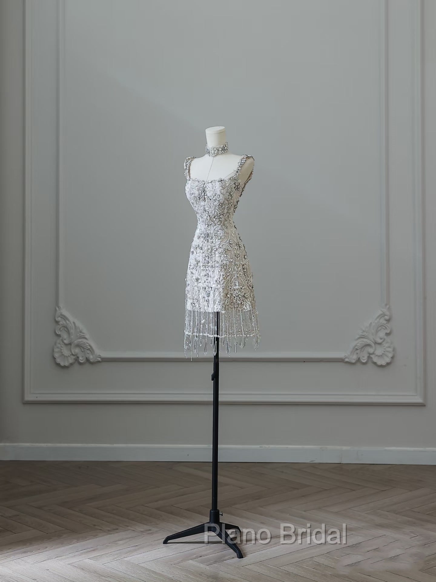 Unique Sheath Spaghetti Straps Silver Wedding Dresses Brides Dresses Secondary image