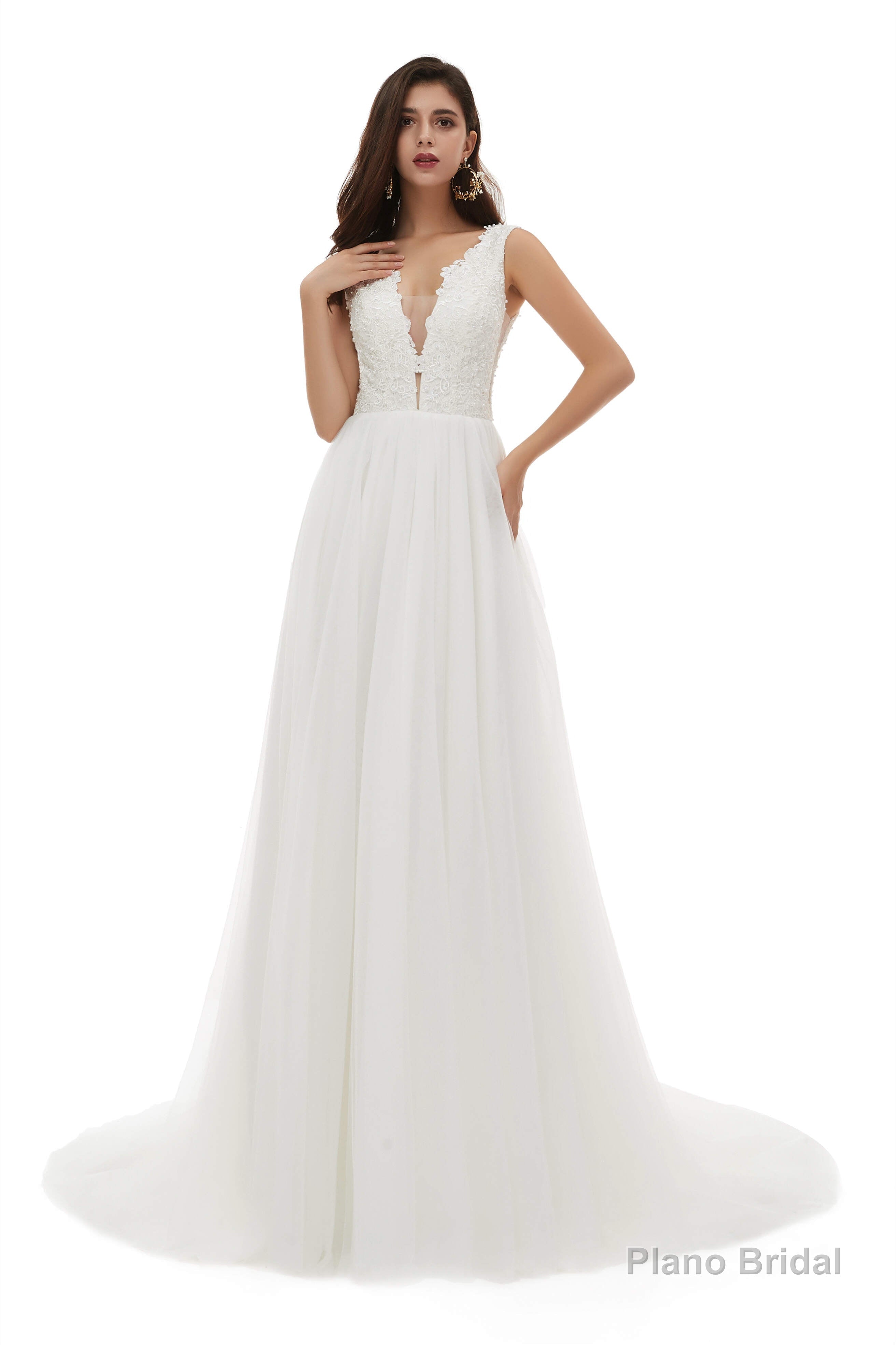 V-Neck Beaded Lace Beaded Applique Tulle Wedding Dresses Secondary image