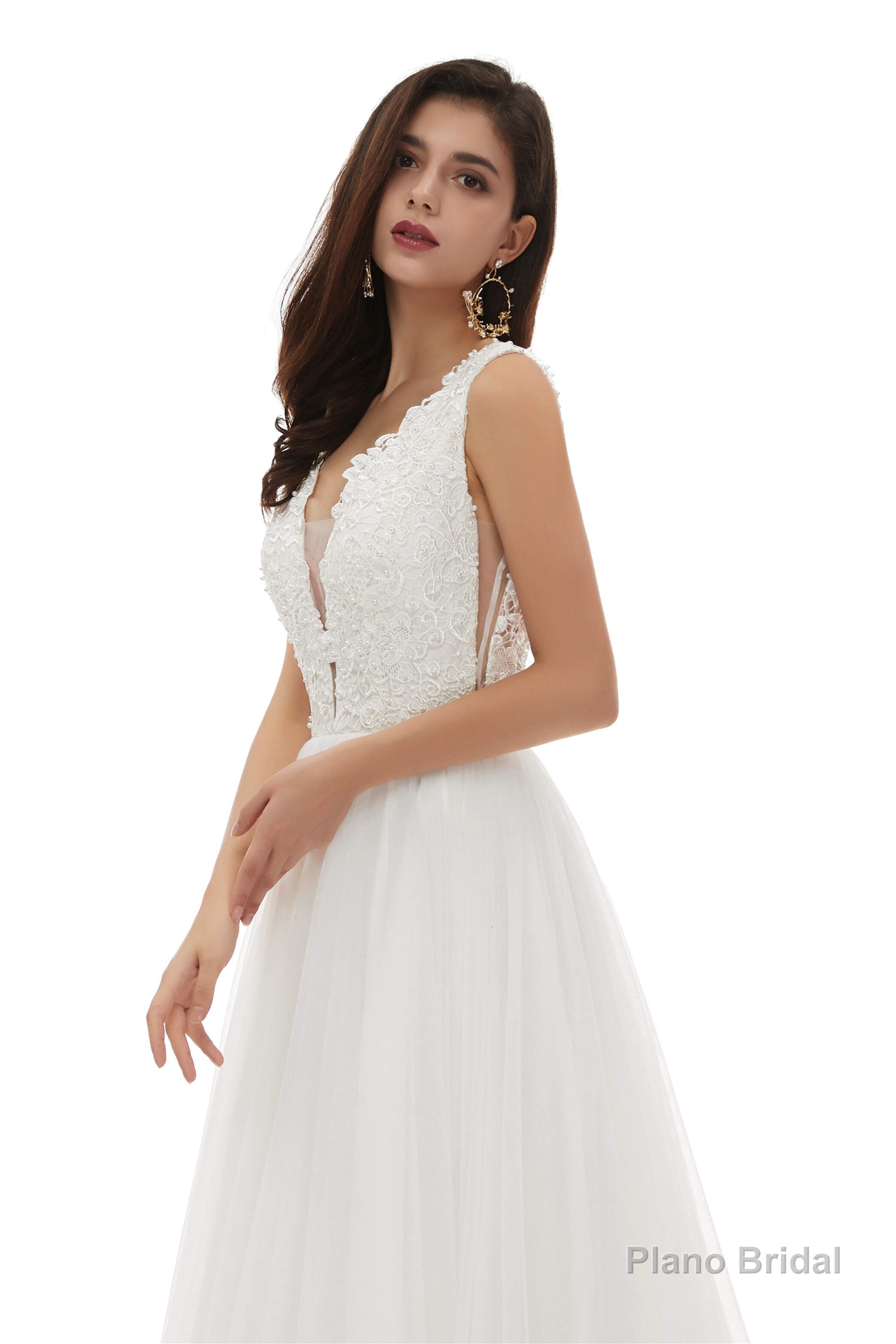 V-Neck Beaded Lace Beaded Applique Tulle Wedding Dresses