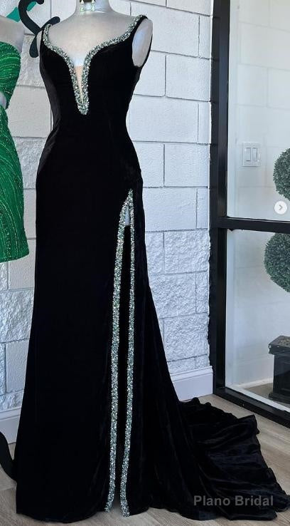 V-neck Black Long Prom Dress with Beading Main image