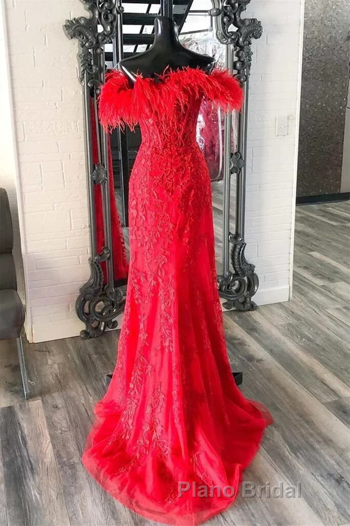 V Neck Mermaid Off Shoulder Red Lace Long Formal Prom Dress, Mermaid Red Formal Dress, Red Lace Evening Dress Secondary image