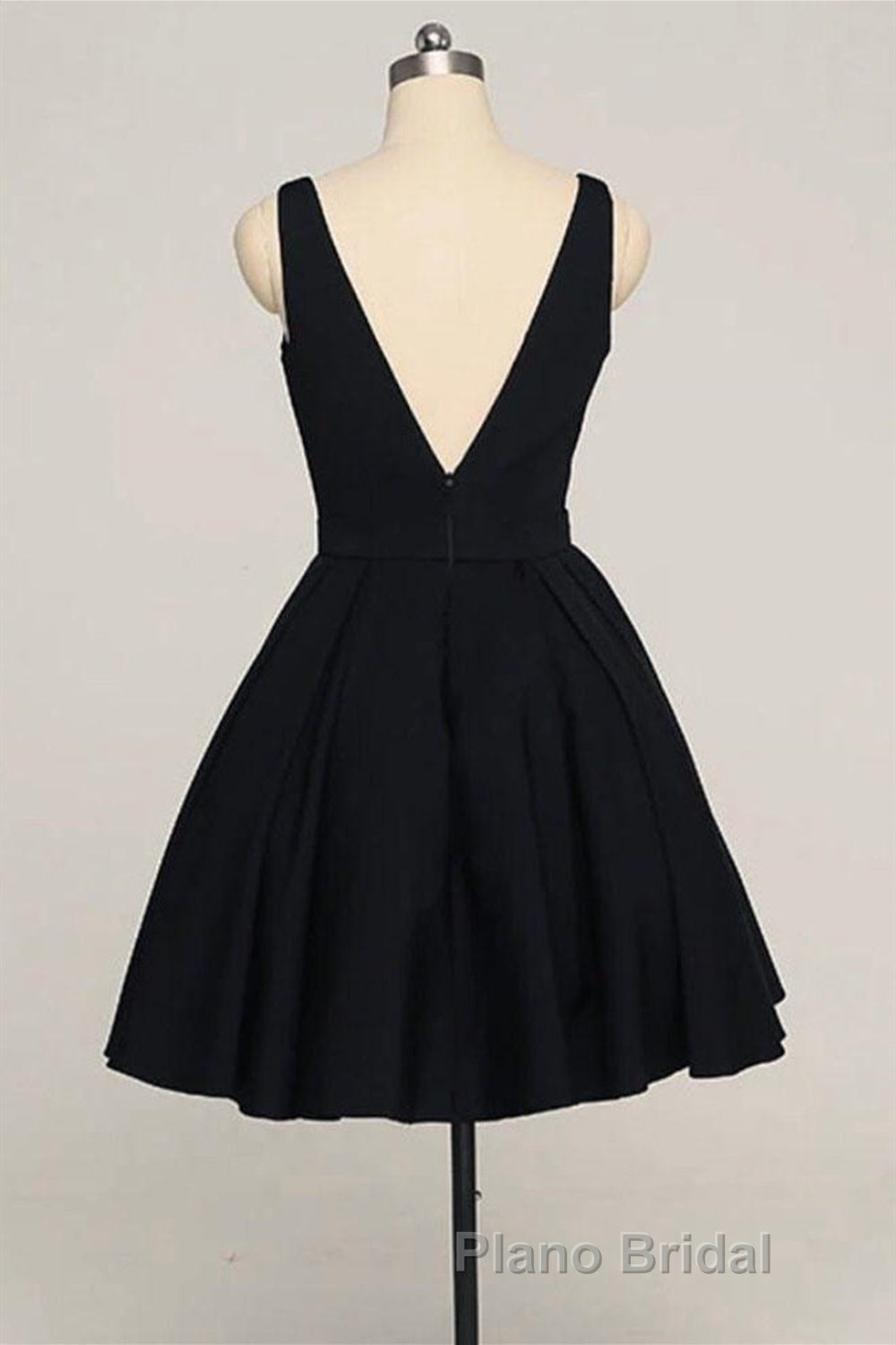V Neck Open Back Short Black Formal Prom Dresses, V Neck Black Homecoming Dresses, Black Formal Evening Dresses Secondary image