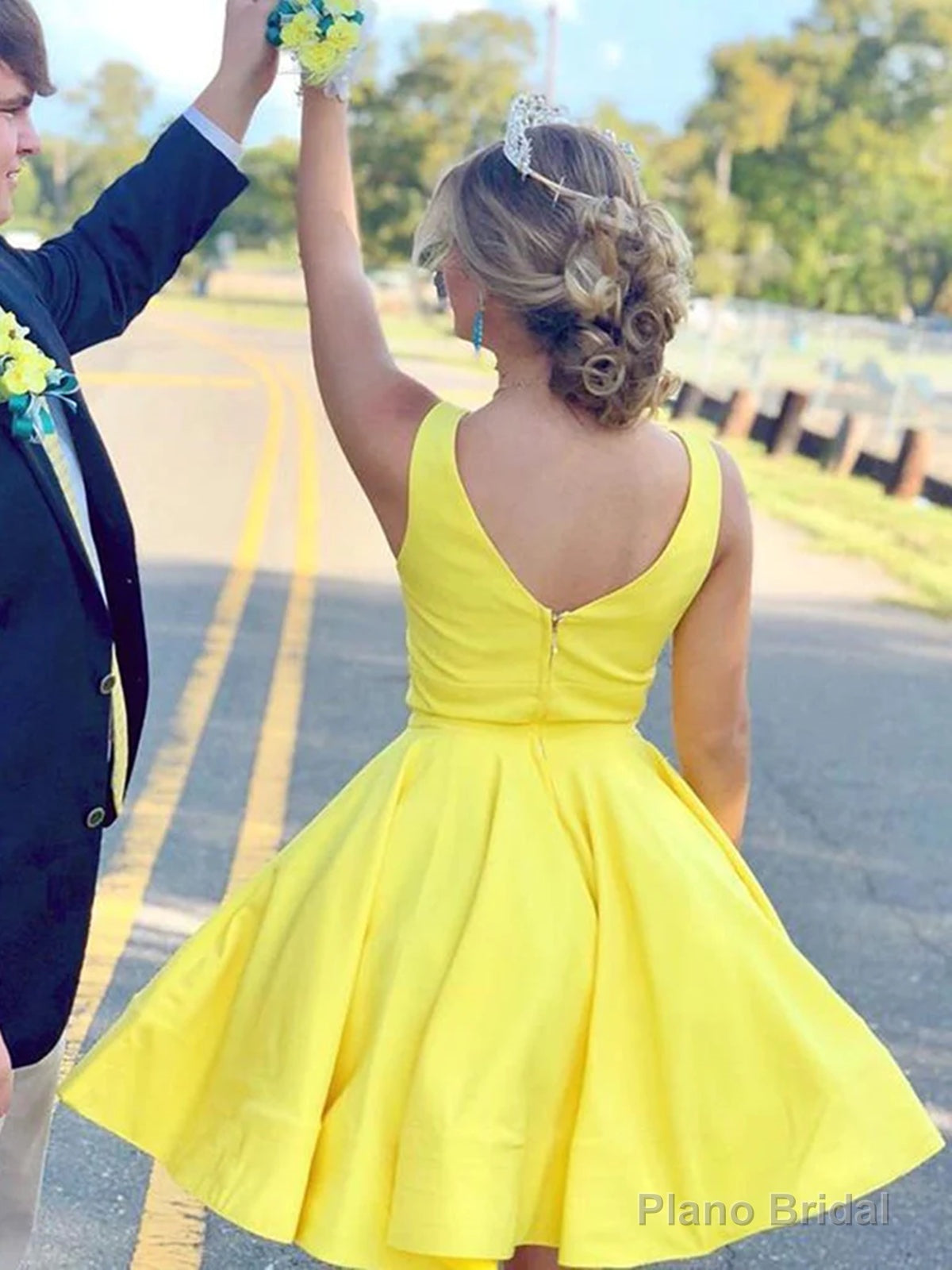 V Neck Short Yellow Prom Dresses, Short Yellow V Neck Graduation Homecoming Dresses Secondary image