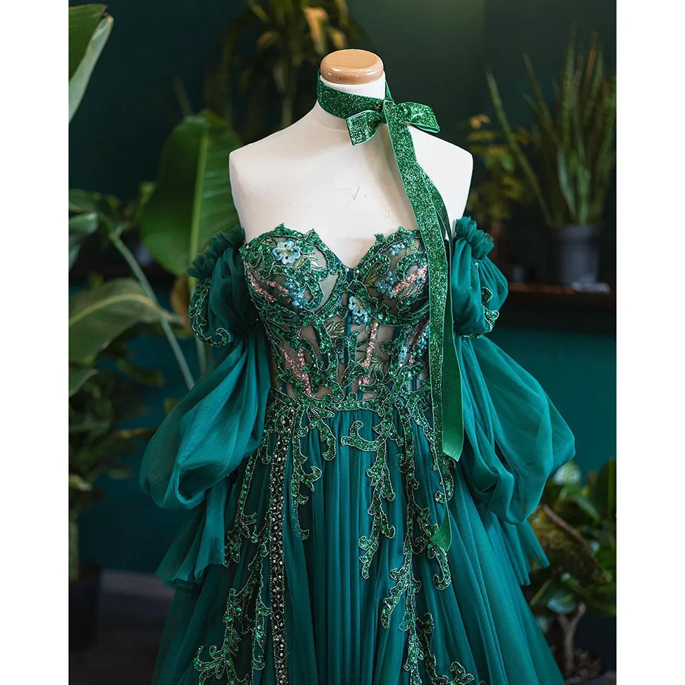 Vintage A Line Appliques Lace-Up A-Line Dark Green Tulle Formal Prom Dresses Secondary image