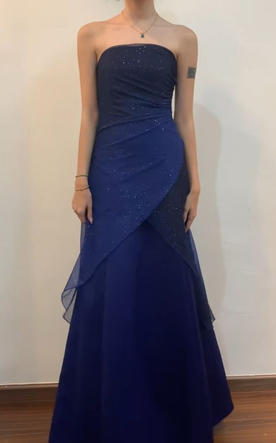 Vintage A Line Strapless Navy Blue Long Formal Prom Dresses Secondary image