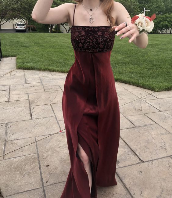 Vintage A line Straps Dark Burgundy Long Prom Dress Main image