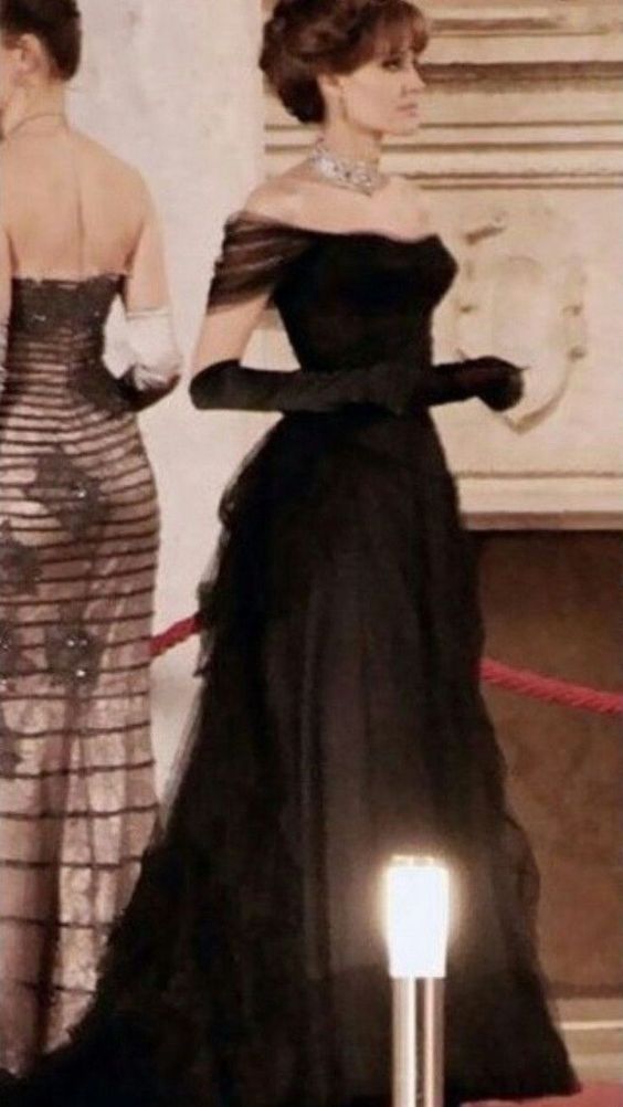 Vintage Ball Gown Black Birthday Party Dresses Off The Shoulder Formal Prom Dresses