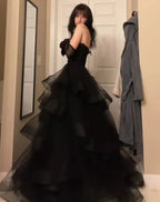 Vintage Ball Gown Strapless Sleeveless Long Tulle Black Formal Prom Dresses