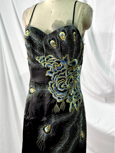Vintage Black Peacock Feather Embroidered Slim-Fit Satin Long Formal Prom Dresses