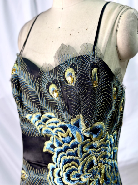Vintage Black Peacock Feather Embroidered Slim-Fit Satin Long Formal Prom Dresses