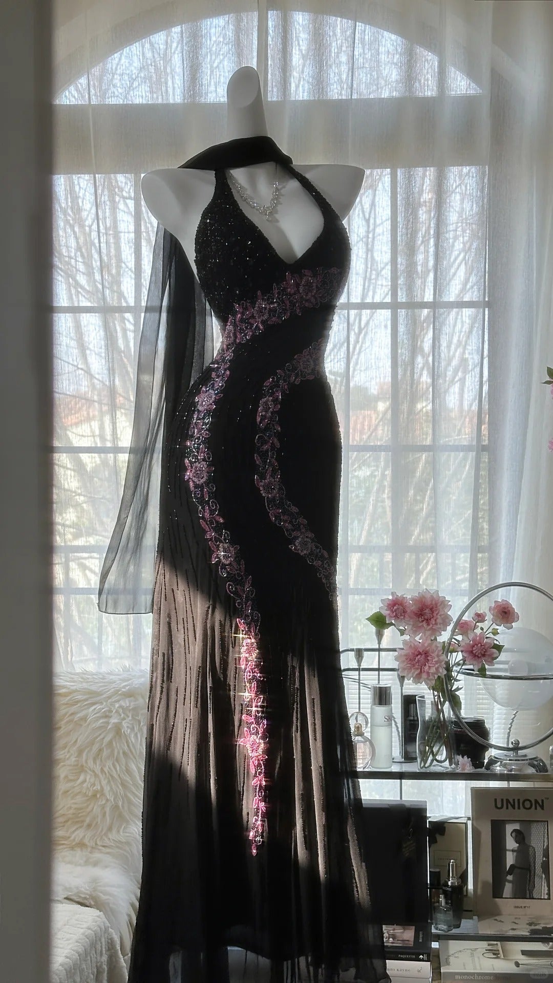 Vintage Black Pink Diamond Halter Neck Chiffon Mermaid Prom Gown Formal Prom Dresses