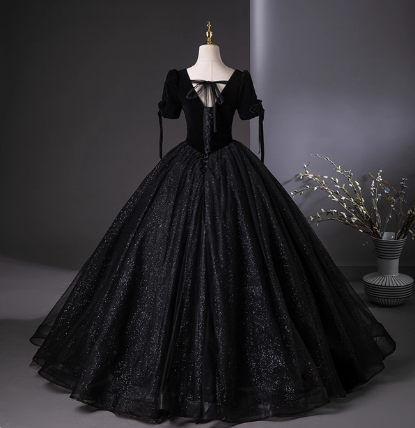 Vintage Black Puff Sleeve Velvet Shimmer Tulle Ball Gown Prom Dresses Sweet 16 Dresses