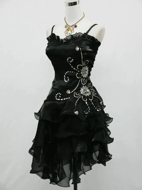 Vintage Black Straps Beaded Formal Evening Dresses Ruffled Homecoming Dresses