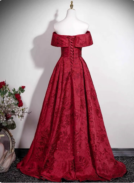Vintage Burgundy A-Line Off-The-Shoulder Jacquard Satin Long Formal Prom Dresses
