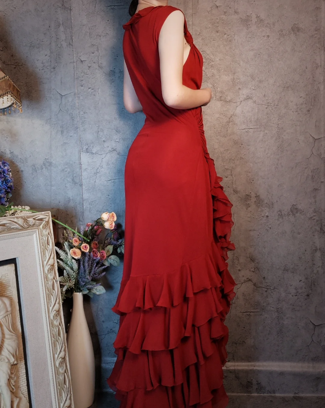 Vintage Burgundy Mermaid Deep V-Neck Layered Ruffle Chiffon Long Formal Prom Dresses