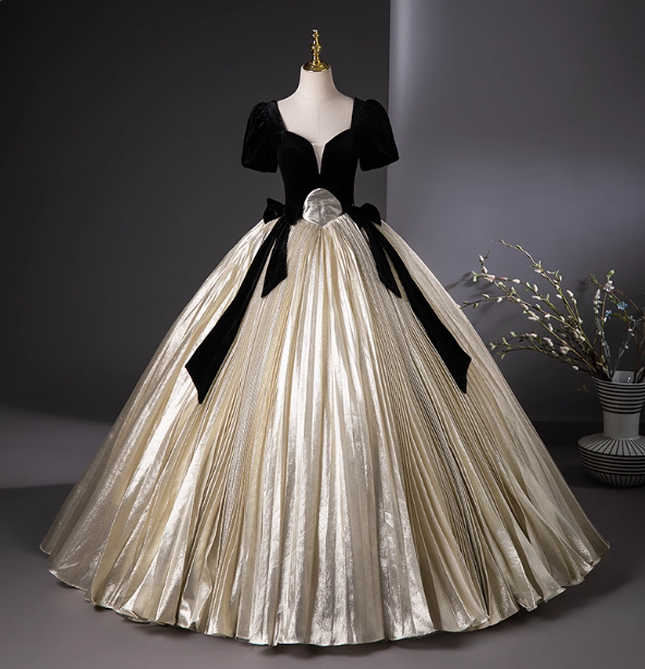 Vintage Court Black & Gold Color Block Bowknot Puff Sleeve Velvet Satin Ball Gown Prom Dresses Sweet 16 Dresses Main image