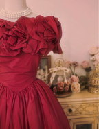 Vintage Court Red Bow Off-The-Shoulder Satin Ball Gown Prom Dresses