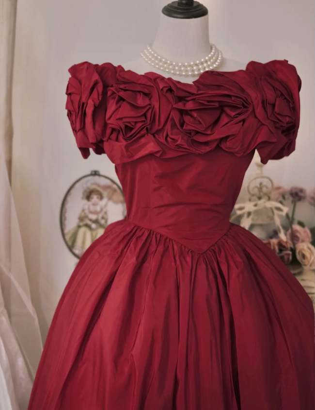 Vintage Court Red Bow Off-The-Shoulder Satin Ball Gown Prom Dresses