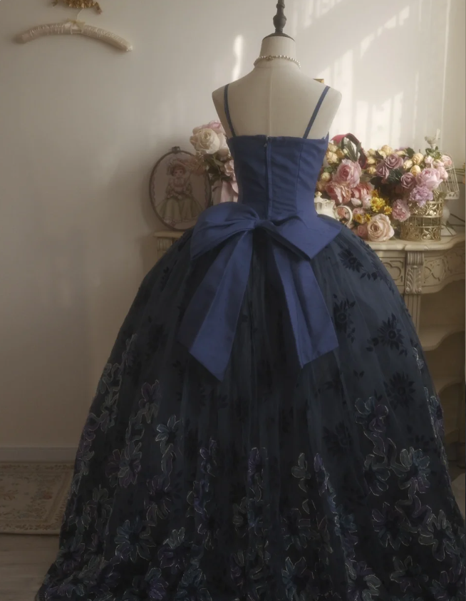 Vintage Elegant Navy Blue Bow Embroidered Train Tulle Ball Gown Prom Dresses Sweet 16 Dresses