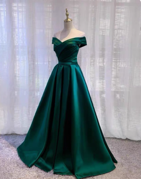 Vintage Emerald Green A-Line Off-The-Shoulder Satin Long Formal Prom Dresses