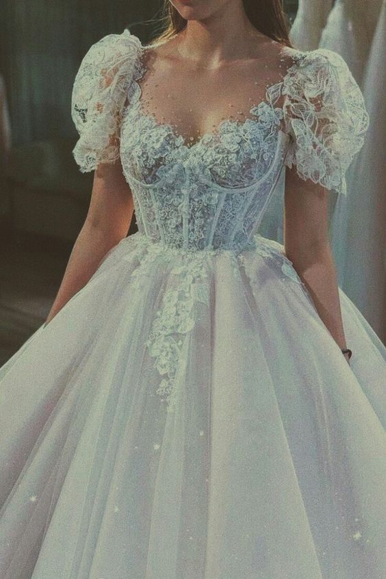 Vintage Fairy Corset Dresses White Long Formal Gown Wedding Dresses Secondary image