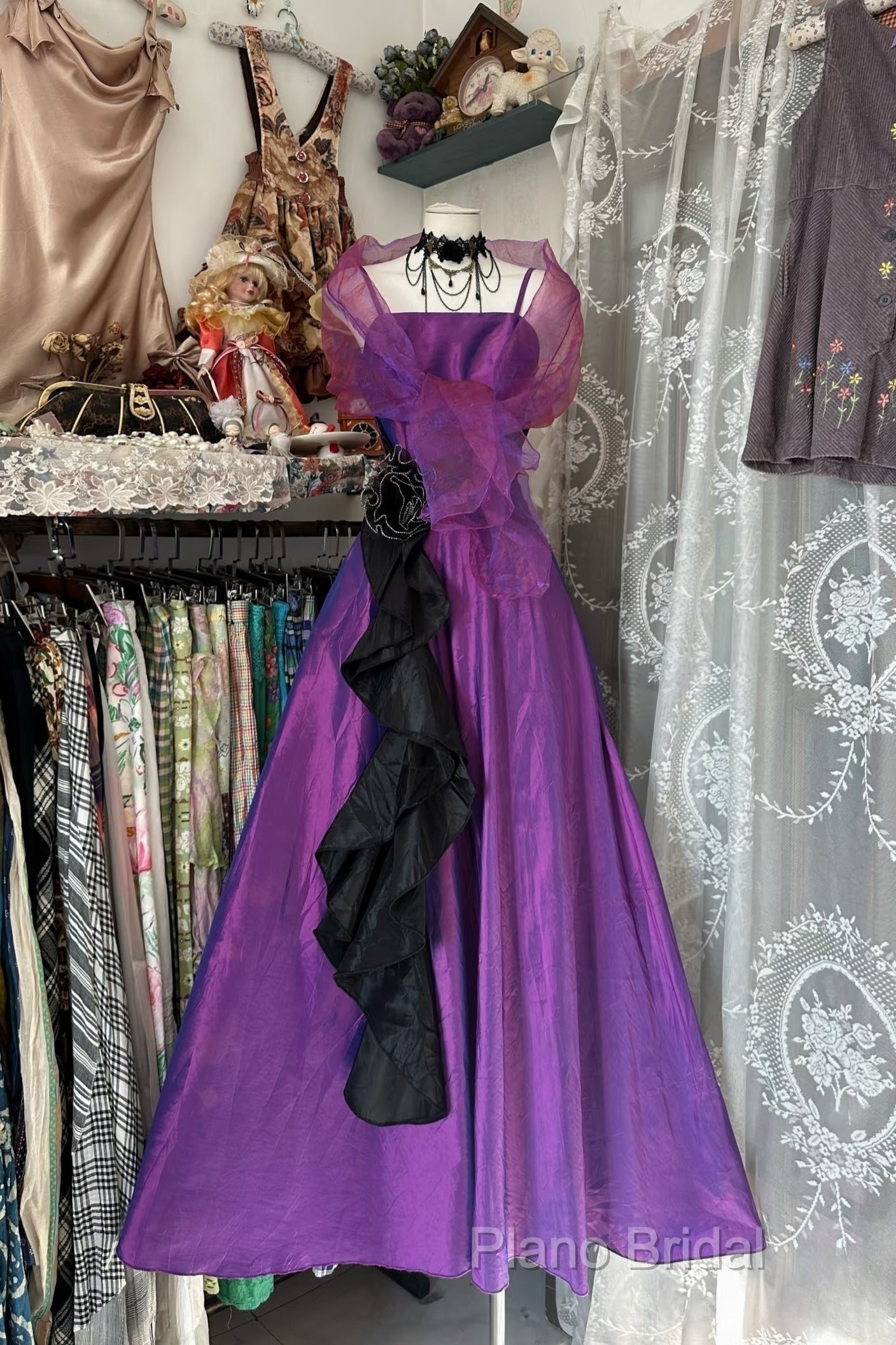 Vintage Fashion A Line Spaghetti Straps Grape Floor Length Formal Dresses Formal Prom Dresses Secondary image