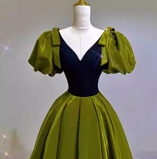 Vintage Green A-Line V-Neck Puff Sleeve Satin Long Formal Prom Dresses